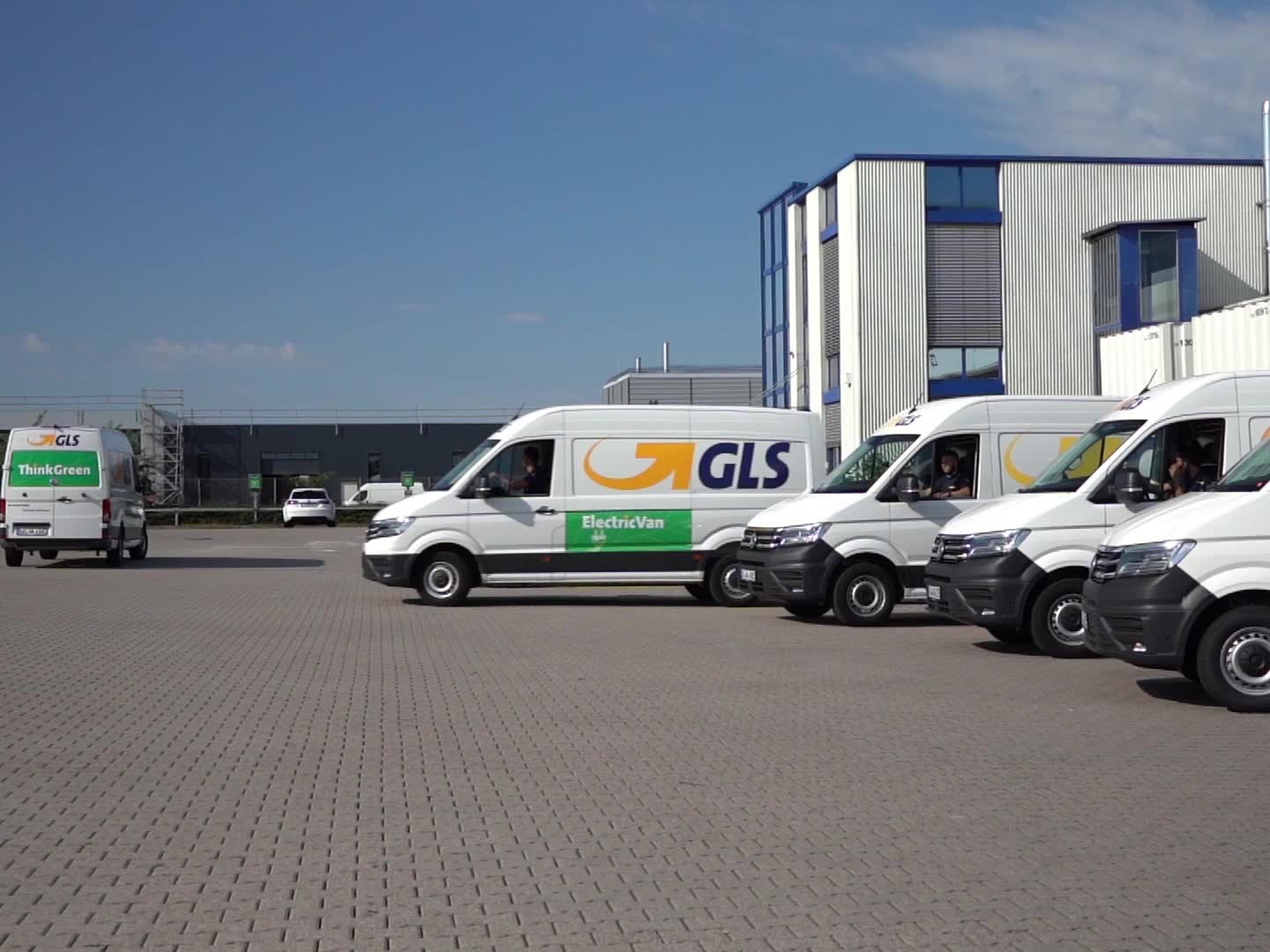 gls-germany-ecrafter-in-karlsruhe-in-bewegung