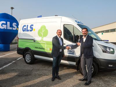 Ford continua il programma di test per consegne “green”: in prova a GLS Italy un E-Transit 100% elet