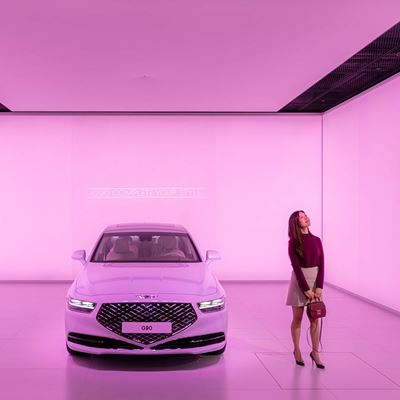 RED DOT G90 EXHIBITION