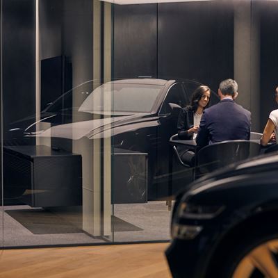 GENESIS TEST DRIVES UK