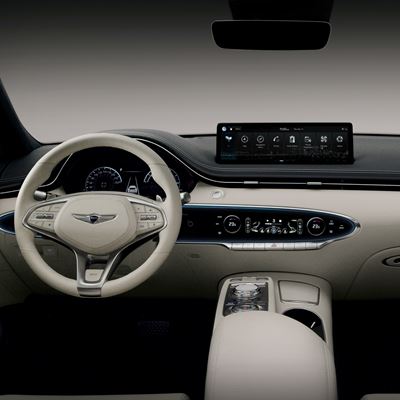 ELECTRIFIED GV70