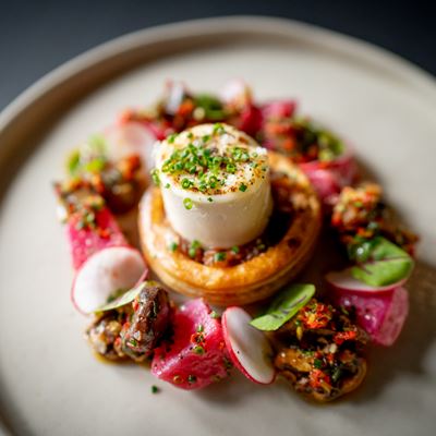 GOLDEN CROSS GOAT’S CHEESE TART WITH BEETROOT & KOREAN SPICED CHESTNUT
