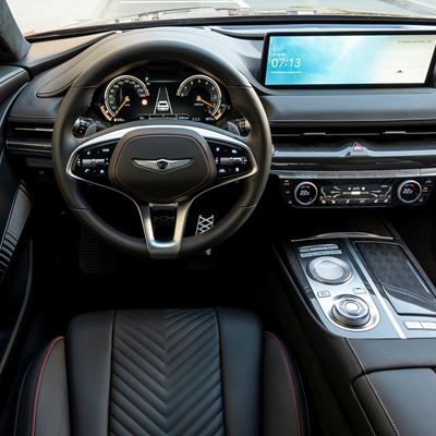 G80 SPORT