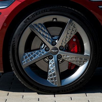 G80 SPORT