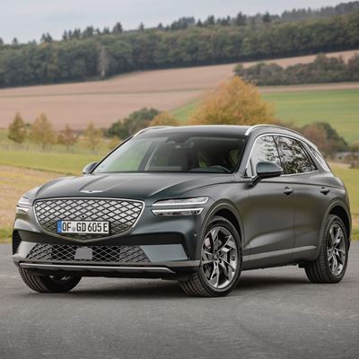 ELECTRIFIED GV70