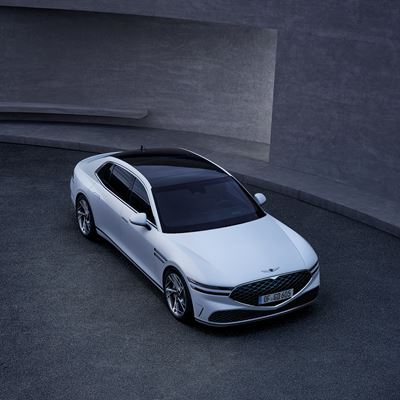 G90