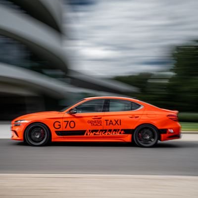 G70 TRACK TAXI