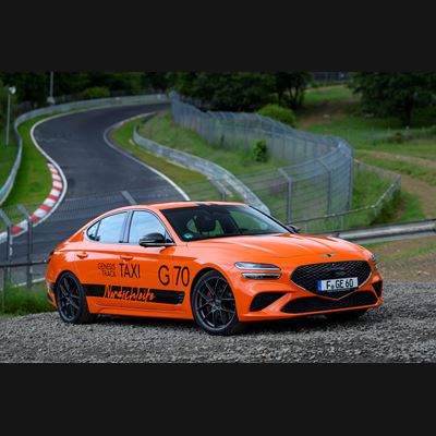 G70 TRACK TAXI