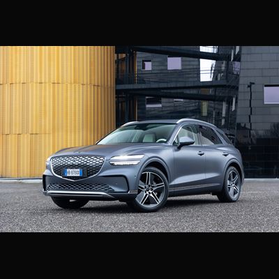 ELECTRIFIED GV70