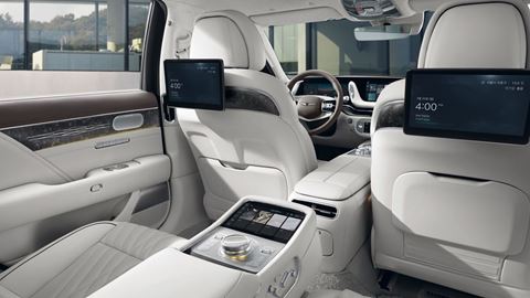 G90 BANG OLUFSEN INTERIOR