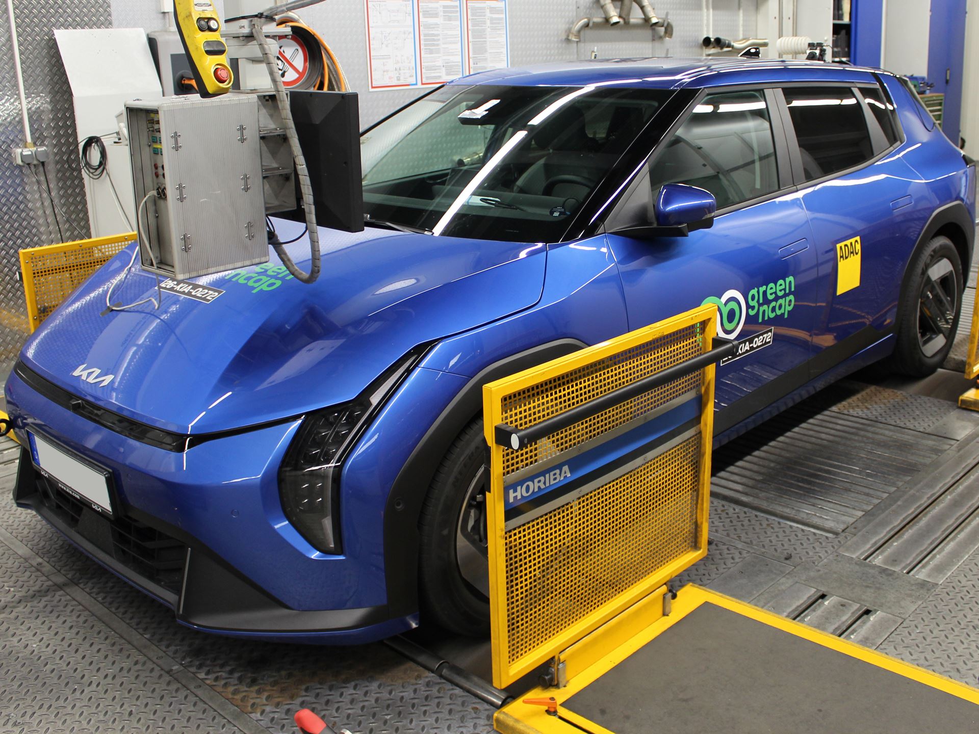 Kia EV4 2026 test picture
