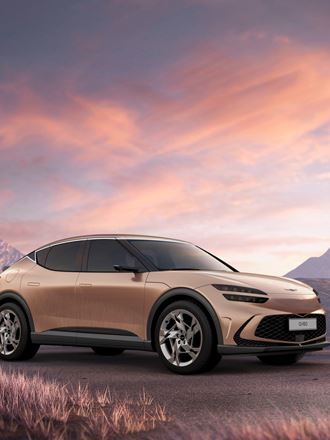 GENESIS PREMIERES THE GV60, A LUXURY EV