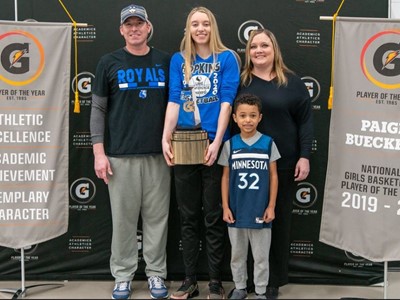 2019-20 Gatorade National Girls Basketball Player of the Year Award Winner Paige Bueckers