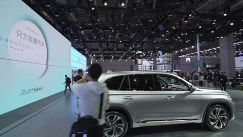 video--xingyue-l-by-geely