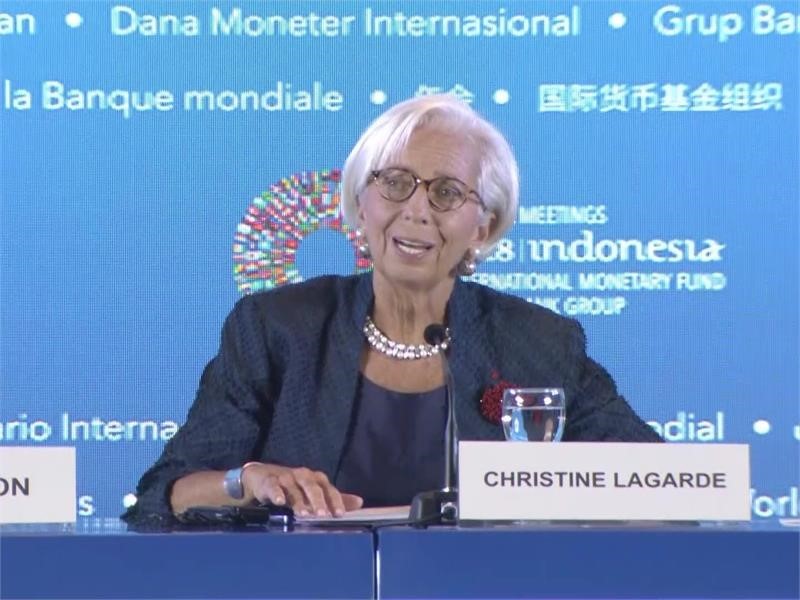 IMF’s Lagarde Urges Leaders to De-Escalate Tensions