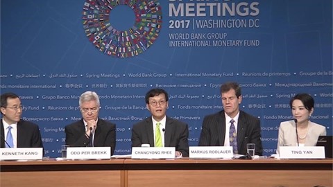 imf--asia-and-pacific-outlook-robust--but-risks-remain