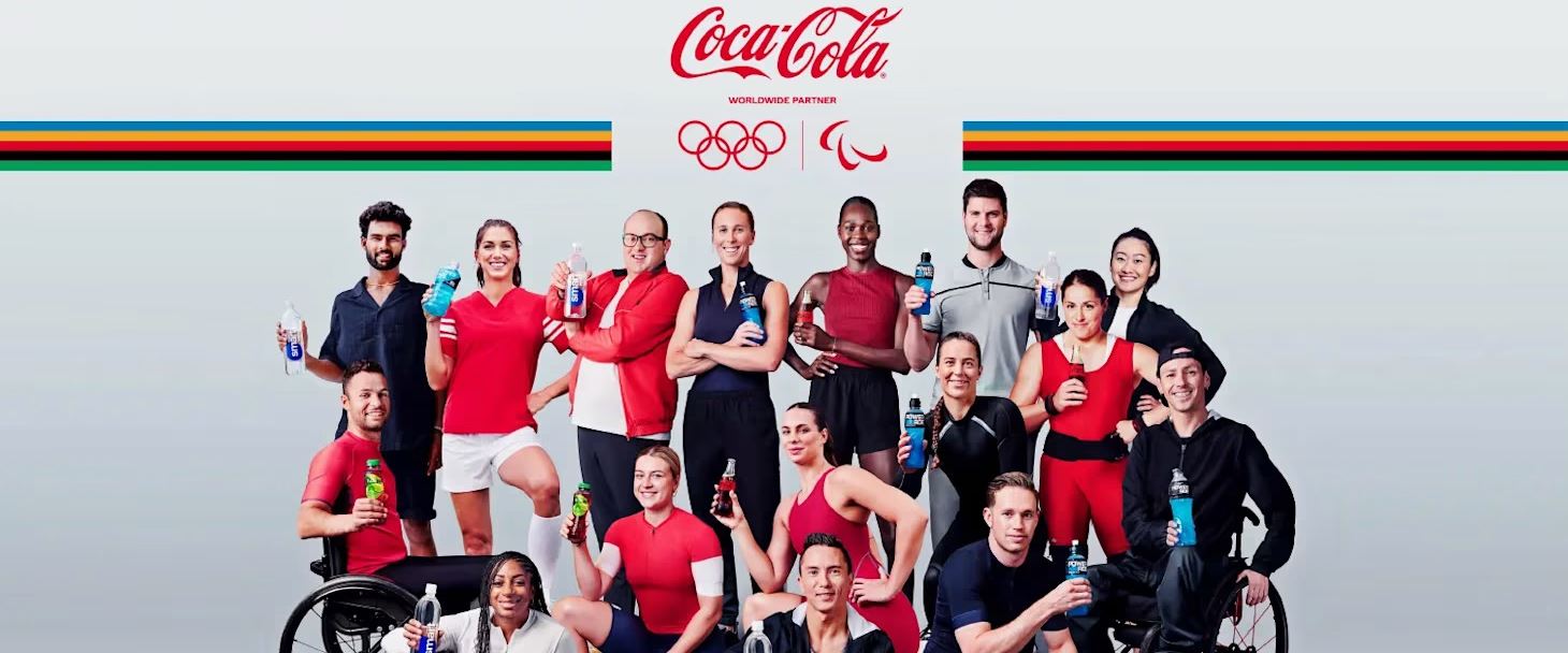 Coca Cola c l bre la grandeur au quotidien pour Paris 2024 avec l annonce de la composition de son quipe mondiale pour les Jeux Olympiques et Paralympiques