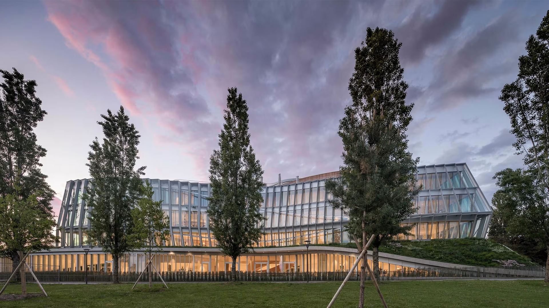 Olympic House obtains LEED Platinum certification for its operations and maintenance