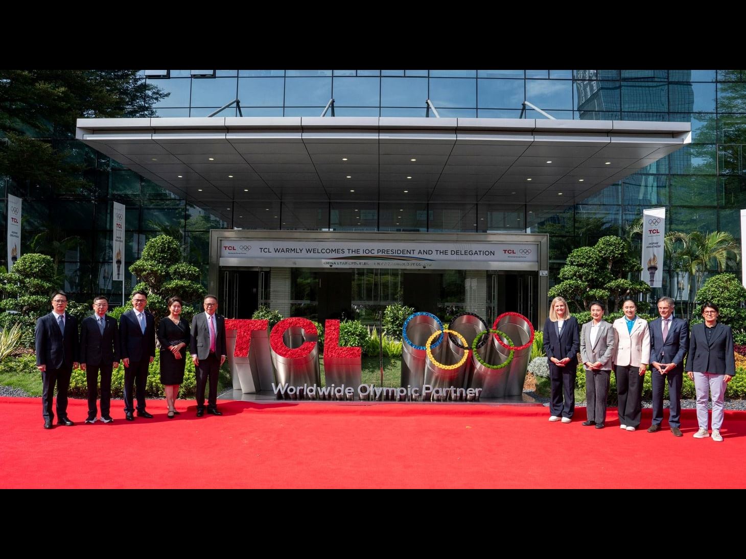 IOC President Coventry dives deep into the company cultures of three Chinese Worldwide Olympic Partners during her China