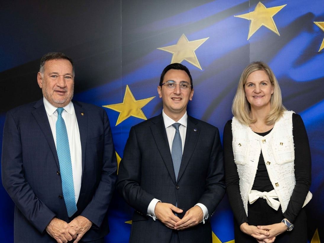 IOC President Coventry at European Evening of Sport Every eligible athlete team and official must be able to take