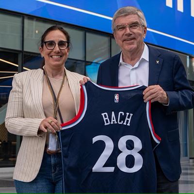 IOC President visits newest world class venues in LA and meets Organising Committee