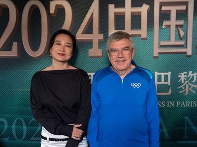 Award winning actress director and producer Jia Ling and IOC President Thomas Bach
