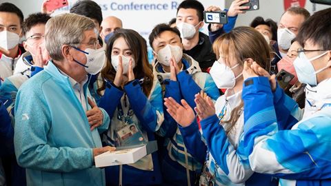 le-pr-sident-du-cio-adresse-une-lettre-aux-volontaires-de-beijing-2022