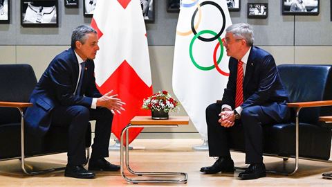 le-pr-sident-du-cio-a-rencontr--le-pr-sident-de-la-conf-d-ration-suisse-au-mus-e-olympique---lausann