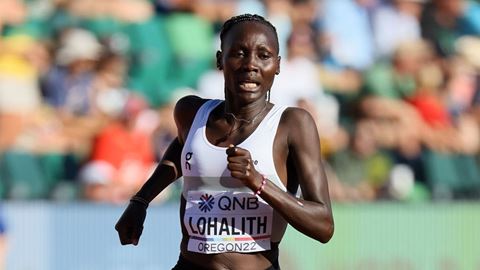 anjelina-nadai-lohalith--membre-de-l--quipe-olympique-des-r-fugi-s-form-e-par-le-cio--remporte-sa-pr