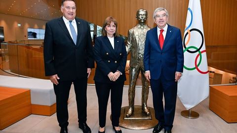 IOC President welcomes President of Hellenic Republic to Olympic House