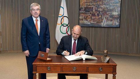 Bulgarian President Rumen Radev visits Olympic House joined by Bulgarian NOC