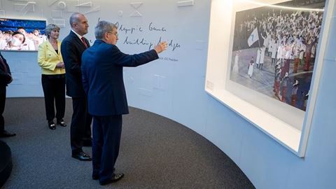 Bulgarian President Rumen Radev visits Olympic House joined by Bulgarian NOC