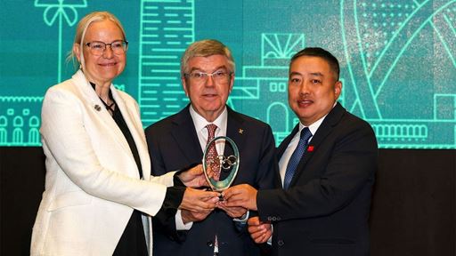 IOC President Bach visits Qatar for 2025 ITTF World Table Tennis Championships