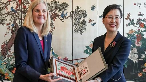 IOC President Coventry welcomed by China s President Xi together they witness spectacular Opening Ceremony for China s