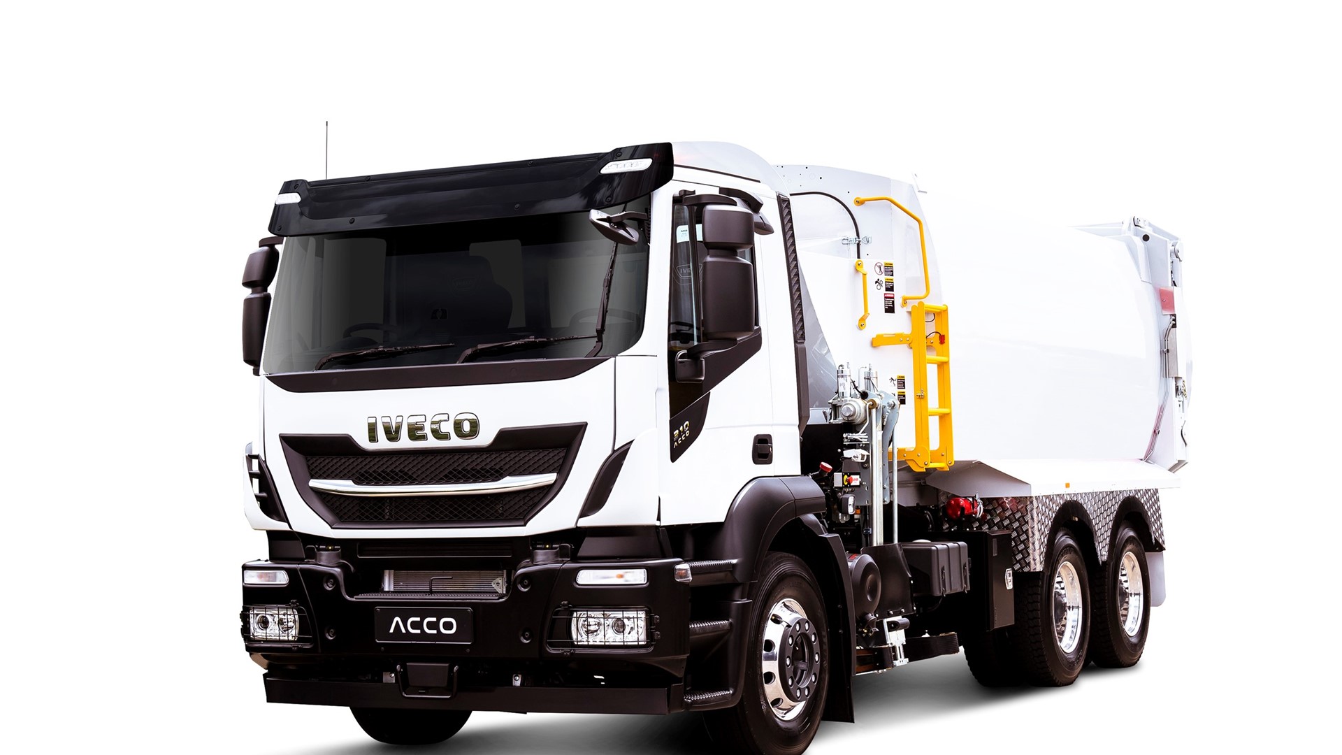 Power, efficiency, cleaner running Euro6 engines and advanced safety are all hallmarks of the new Euro6 ACCO