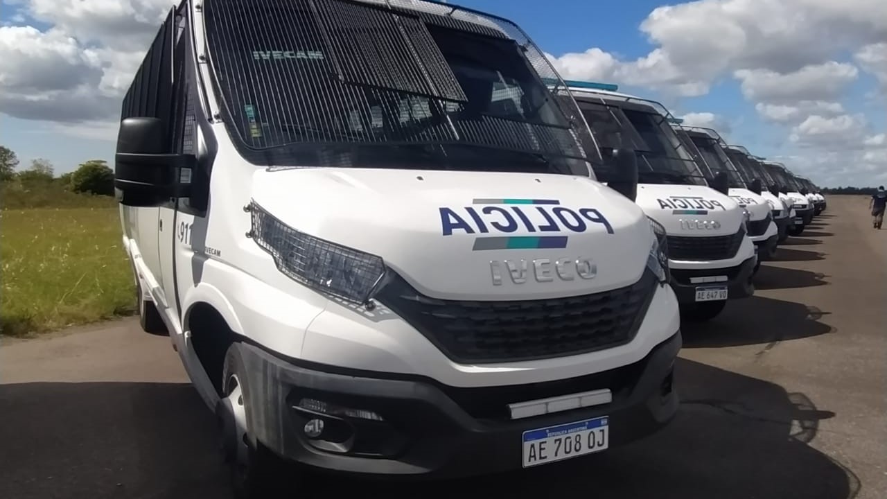 IVECO BUS realiza la entrega de 80 unidades en Argentina