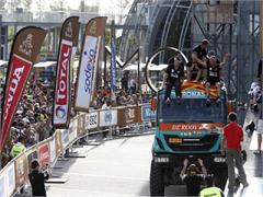 Dakar 2015, 3rd stage: Gerard de Rooy finishes third after severe battle