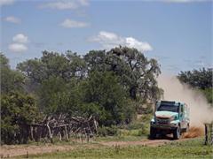 Dakar 2015: scarce visibility holds up Iveco Trucks in fifth stage