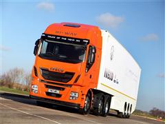New Iveco Stralis – International Truck of the Year 2013 – makes its CV Show debut