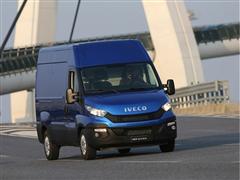 Iveco to offer a market leading five year warranty on New Daily vans