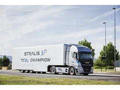 Iveco New Stralis TCO2 Champion achieves two TÜV certificates: -11.2% fuel consumption for the truck and -10% for TCO2 Live services