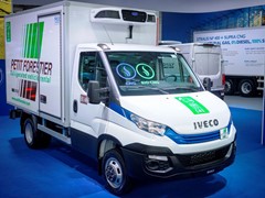 IVECO and Petit Forestier present Daily Blue Power NP Hi-Matic with a refrigerated box entirely powered by the 3.0 litre CNG engine