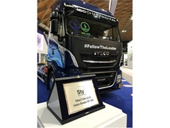 The STRALIS NP 460 wins the “Sustainable Truck of the Year 2019” title