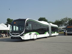 IVECO BUS and the Ivorian Government officially seal their commitment to sustainable transport