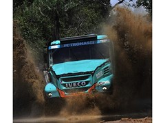 Gerard de Rooy vence novamente e lidera o Rally Dakar 2017