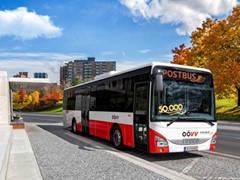 IVECO BUS celebrated a record production, with the 50,000th CROSSWAY, handed over to ÖBB Postbus