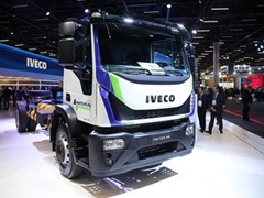 IVECO apresenta linha Tector Euro VI e versão movida a gás da gama mais versátil da marca na Fenatran 2022