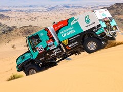 PETRONAS Team De Rooy IVECO inician el rally Dakar 2022