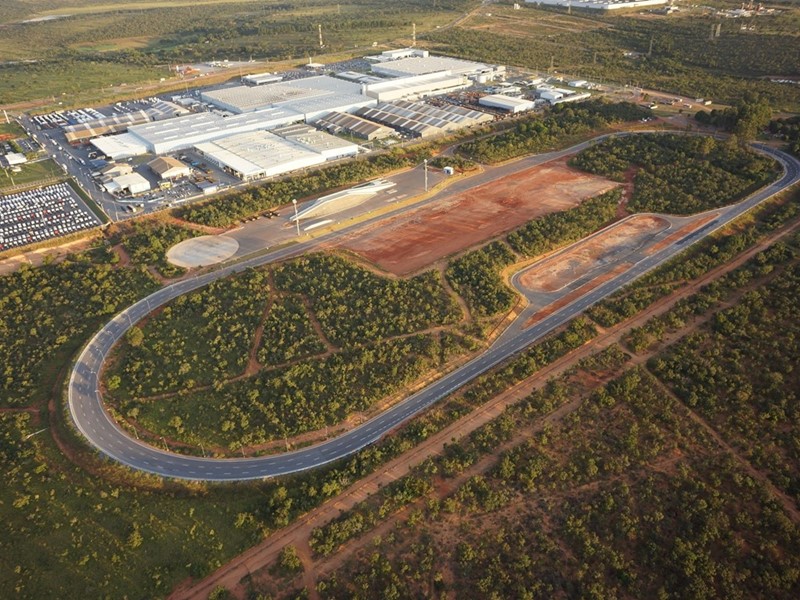 Complexo Industrial da IVECO - Sete Lagoas (MG).JPG