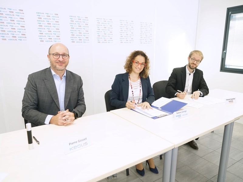 On 21 September 2022, Keolis, Iveco France and Forsee Power signed a partnership agreement